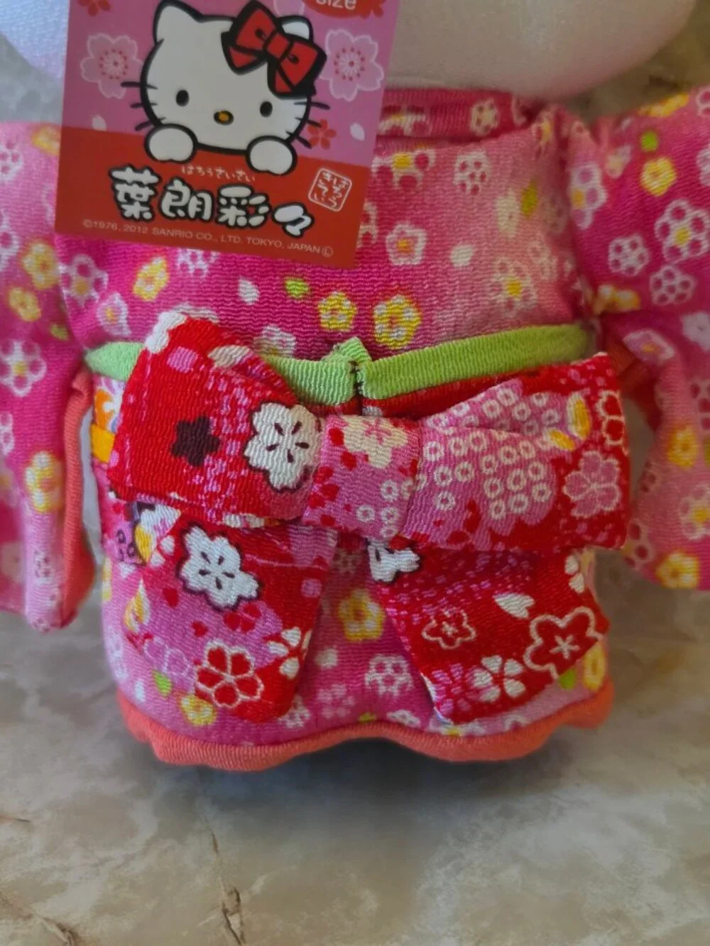 Sanrio Japan Hello Kitty Traditional Chirimen Pink Kimono Collectors Doll